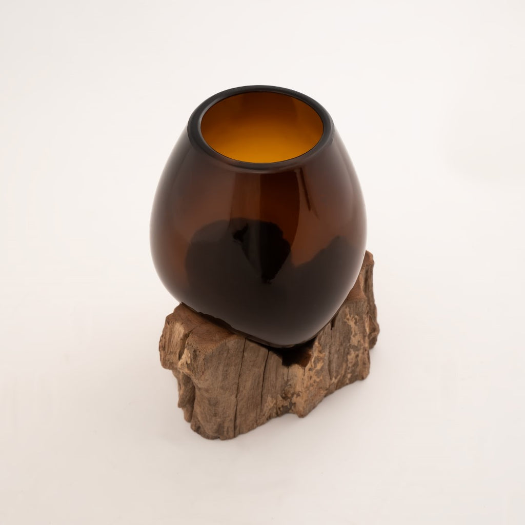 Round Chocolate Glass Aquarium on wood image 2