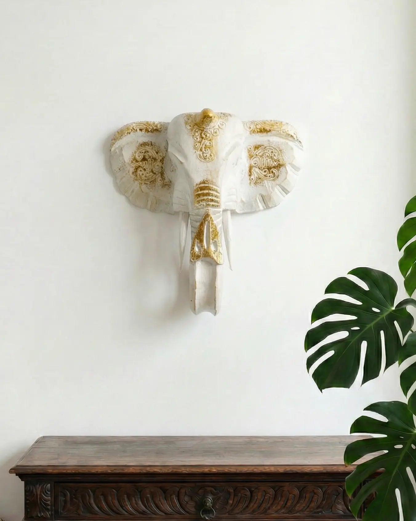 Elephant head - White