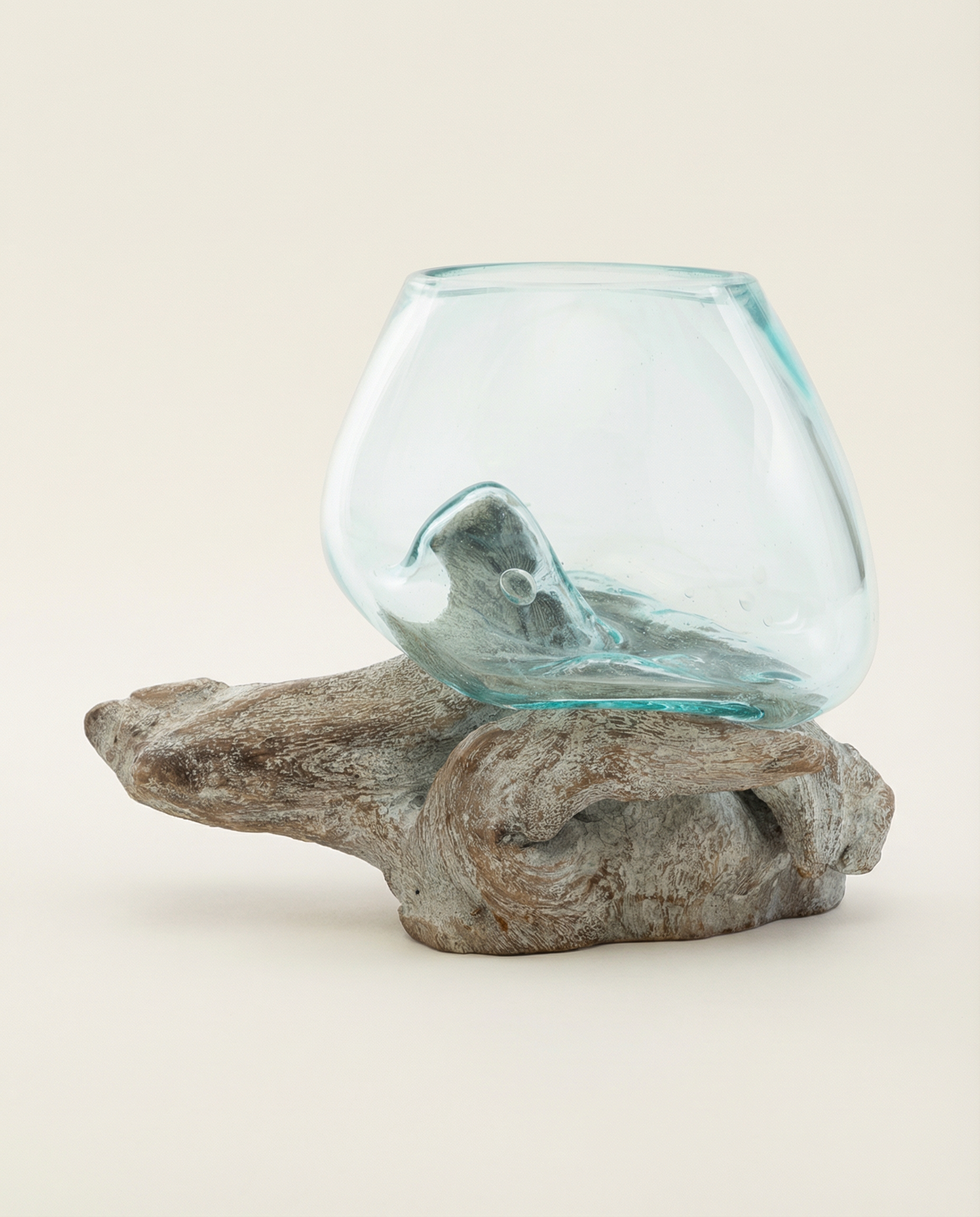 Aquarium melted on Wood | White Wood